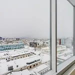 Revalia Fahle Airport Bus-station With Views Apartment
