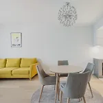 Revalia Fahle Airport Bus-station With Views Apartment
