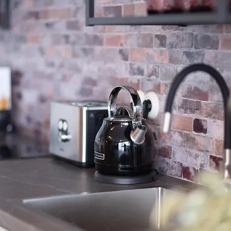 Lägenhet Revalia Fahle Airport Bus-station With Views *