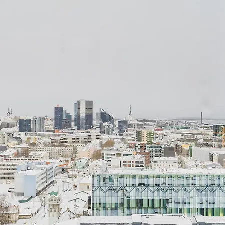 Revalia Fahle Airport Bus-station With Views Tallinn