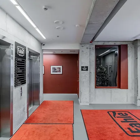 Revalia Fahle Airport Bus-station With Views * Tallinn