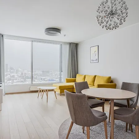 Lägenhet Revalia Fahle Airport Bus-station With Views