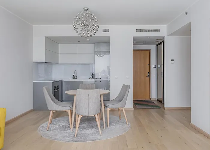 Revalia Fahle Airport Bus-station With Views Apartamento *