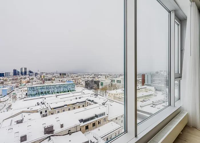 Revalia Fahle Airport Bus-station With Views Apartamento