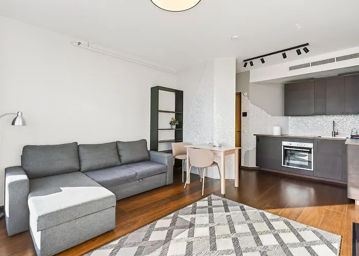 Apartamento Revalia Fahle Airport Bus-station With Views *