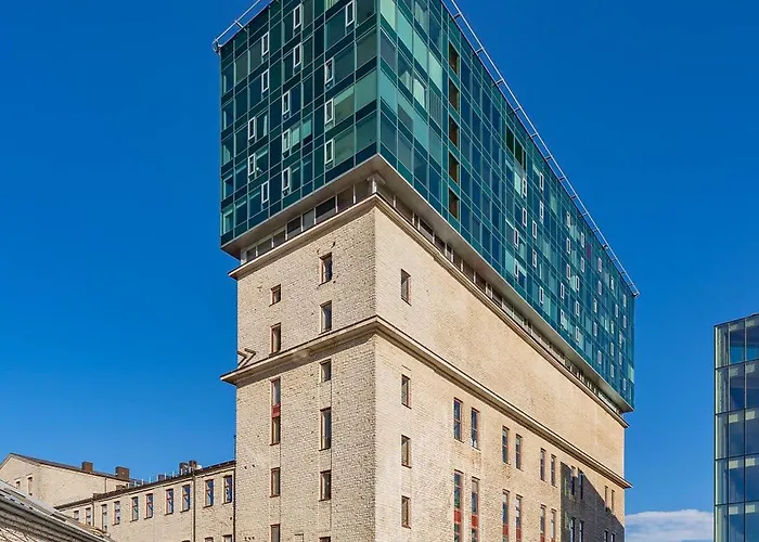 Revalia Fahle Airport Bus-station With Views * Reval