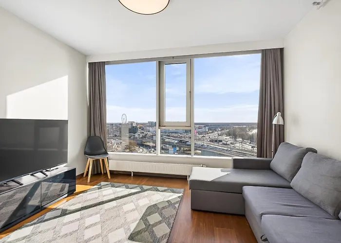 Revalia Fahle Airport Bus-station With Views * Reval