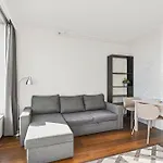 Apartamento Revalia Fahle Airport Bus-station With Views *