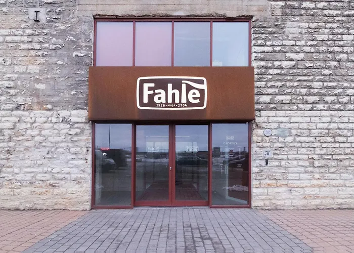 Apartamento Revalia Fahle Airport Bus-station With Views