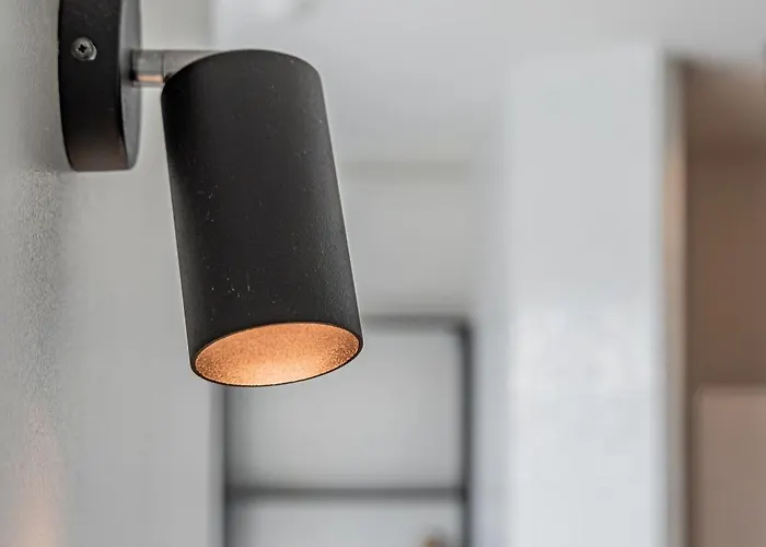 Revalia Fahle Airport Bus-station With Views Talin